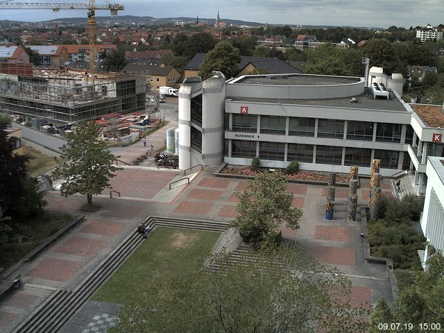 Foto der Webcam: Verwaltungsgeb&auml;ude, Innenhof mit Audimax, H&ouml;rsaal-Geb&auml;ude 1