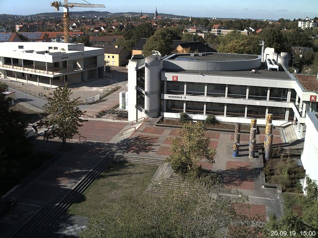 Foto der Webcam: Verwaltungsgeb&auml;ude, Innenhof mit Audimax, H&ouml;rsaal-Geb&auml;ude 1