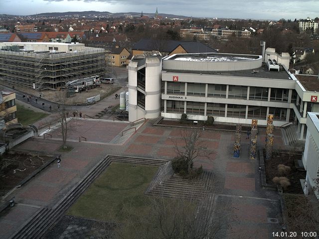 Foto der Webcam: Verwaltungsgebäude, Innenhof mit Audimax, Hörsaal-Gebäude 1