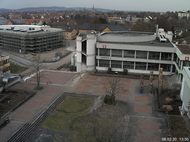Foto der Webcam: Verwaltungsgeb&auml;ude, Innenhof mit Audimax, H&ouml;rsaal-Geb&auml;ude 1