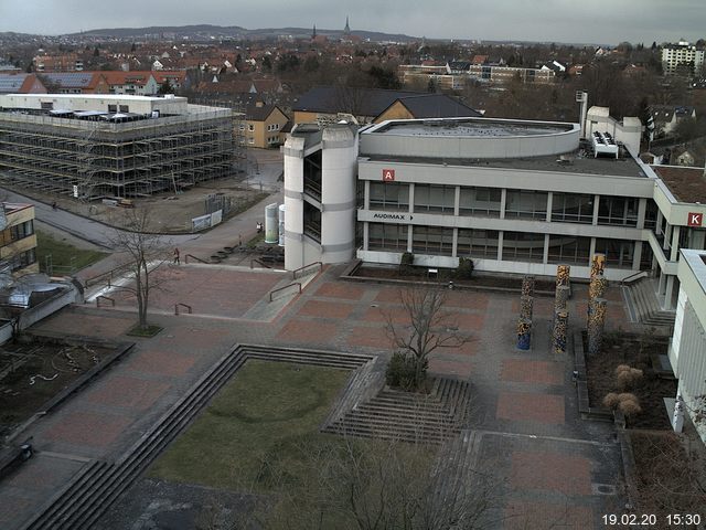 Foto der Webcam: Verwaltungsgeb&auml;ude, Innenhof mit Audimax, H&ouml;rsaal-Geb&auml;ude 1
