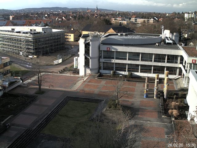 Foto der Webcam: Verwaltungsgeb&auml;ude, Innenhof mit Audimax, H&ouml;rsaal-Geb&auml;ude 1