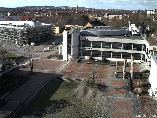 Foto der Webcam: Verwaltungsgeb&auml;ude, Innenhof mit Audimax, H&ouml;rsaal-Geb&auml;ude 1
