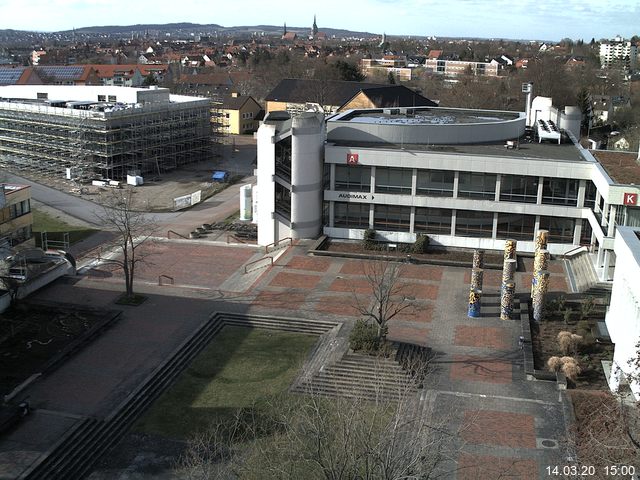 Foto der Webcam: Verwaltungsgeb&auml;ude, Innenhof mit Audimax, H&ouml;rsaal-Geb&auml;ude 1