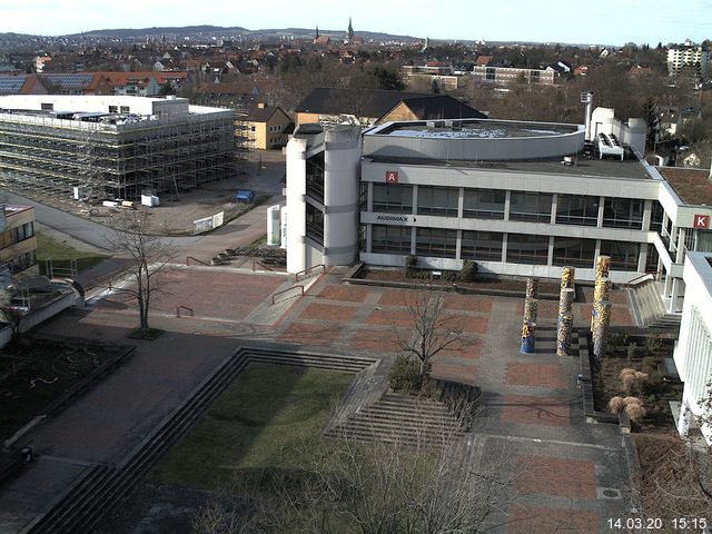 Foto der Webcam: Verwaltungsgeb&auml;ude, Innenhof mit Audimax, H&ouml;rsaal-Geb&auml;ude 1