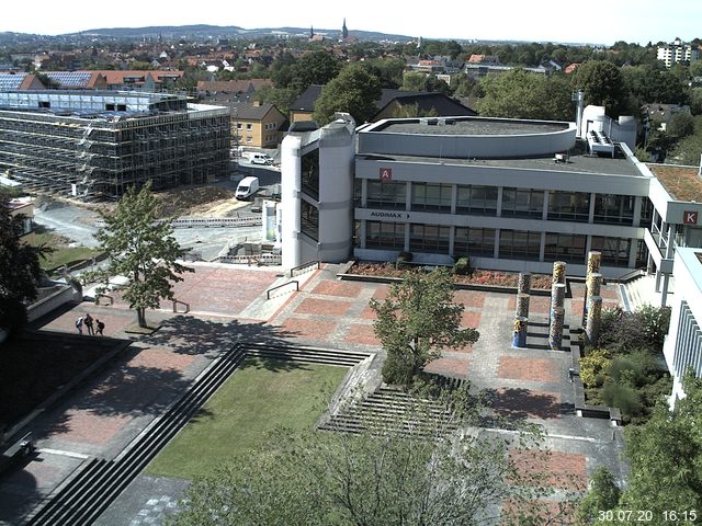Foto der Webcam: Verwaltungsgeb&auml;ude, Innenhof mit Audimax, H&ouml;rsaal-Geb&auml;ude 1