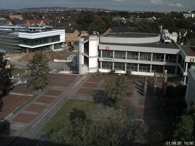 Foto der Webcam: Verwaltungsgeb&auml;ude, Innenhof mit Audimax, H&ouml;rsaal-Geb&auml;ude 1