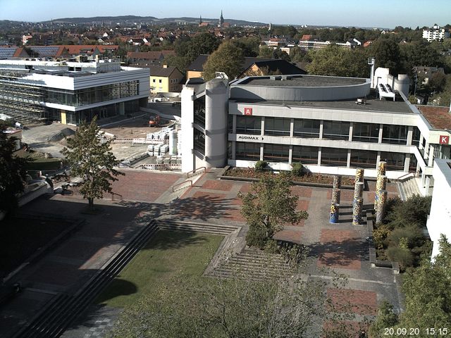 Foto der Webcam: Verwaltungsgeb&auml;ude, Innenhof mit Audimax, H&ouml;rsaal-Geb&auml;ude 1