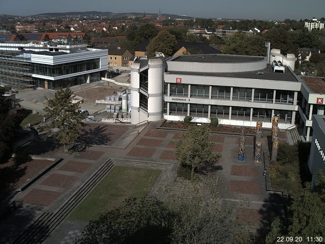 Foto der Webcam: Verwaltungsgeb&auml;ude, Innenhof mit Audimax, H&ouml;rsaal-Geb&auml;ude 1