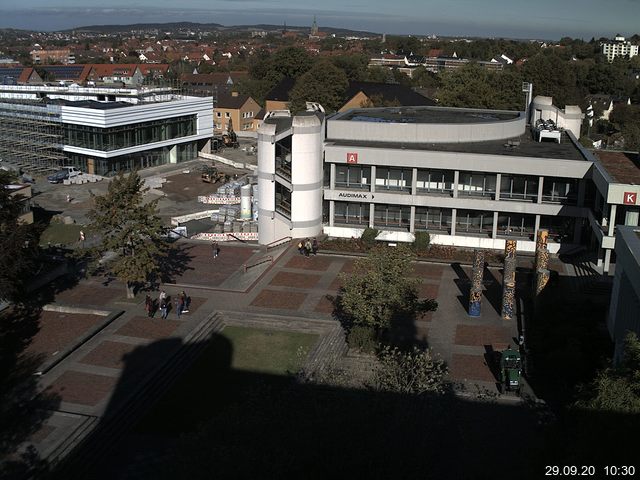 Foto der Webcam: Verwaltungsgeb&auml;ude, Innenhof mit Audimax, H&ouml;rsaal-Geb&auml;ude 1