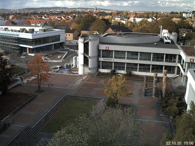 Foto der Webcam: Verwaltungsgeb&auml;ude, Innenhof mit Audimax, H&ouml;rsaal-Geb&auml;ude 1