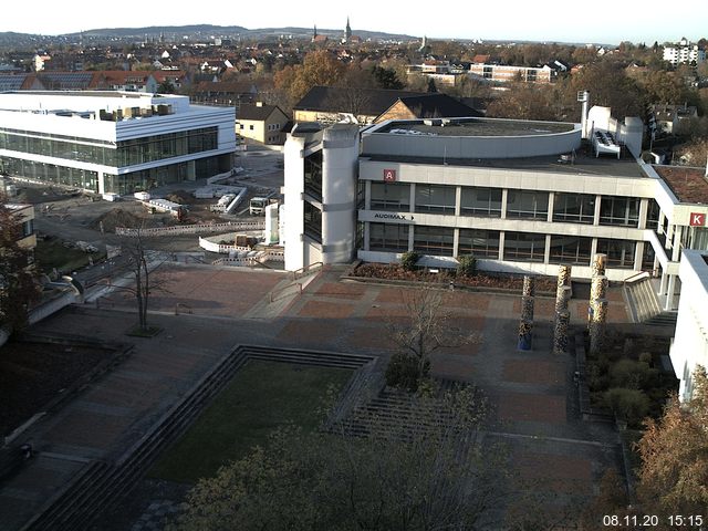 Foto der Webcam: Verwaltungsgeb&auml;ude, Innenhof mit Audimax, H&ouml;rsaal-Geb&auml;ude 1