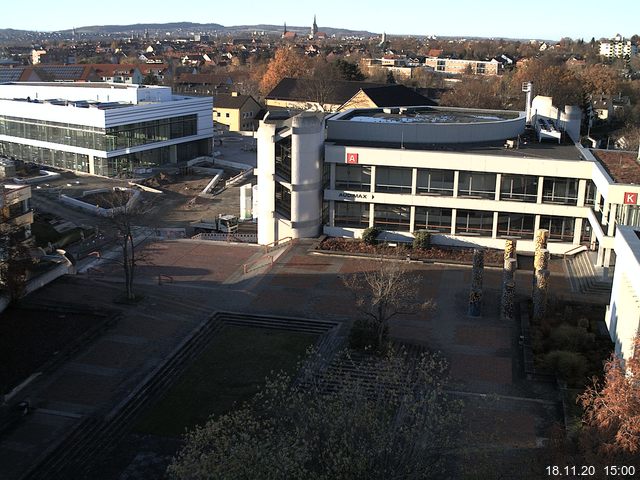Foto der Webcam: Verwaltungsgeb&auml;ude, Innenhof mit Audimax, H&ouml;rsaal-Geb&auml;ude 1