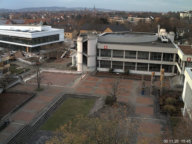 Foto der Webcam: Verwaltungsgeb&auml;ude, Innenhof mit Audimax, H&ouml;rsaal-Geb&auml;ude 1