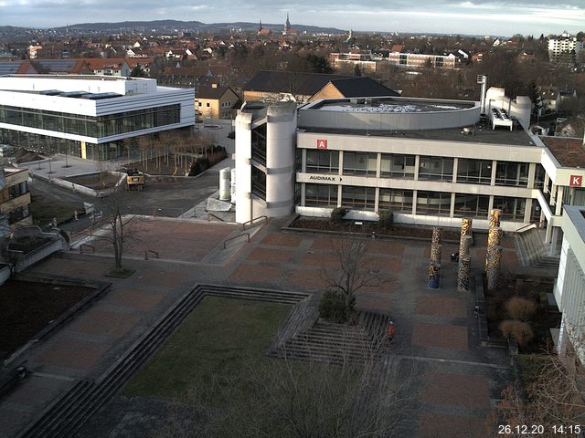 Foto der Webcam: Verwaltungsgebäude, Innenhof mit Audimax, Hörsaal-Gebäude 1