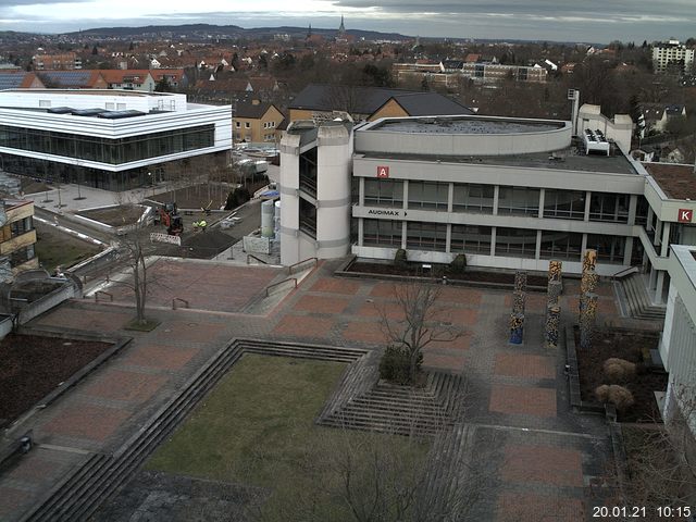 Foto der Webcam: Verwaltungsgeb&auml;ude, Innenhof mit Audimax, H&ouml;rsaal-Geb&auml;ude 1