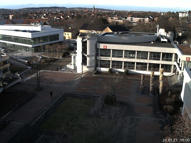 Foto der Webcam: Verwaltungsgeb&auml;ude, Innenhof mit Audimax, H&ouml;rsaal-Geb&auml;ude 1