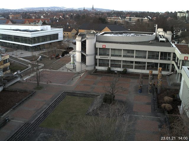 Foto der Webcam: Verwaltungsgeb&auml;ude, Innenhof mit Audimax, H&ouml;rsaal-Geb&auml;ude 1