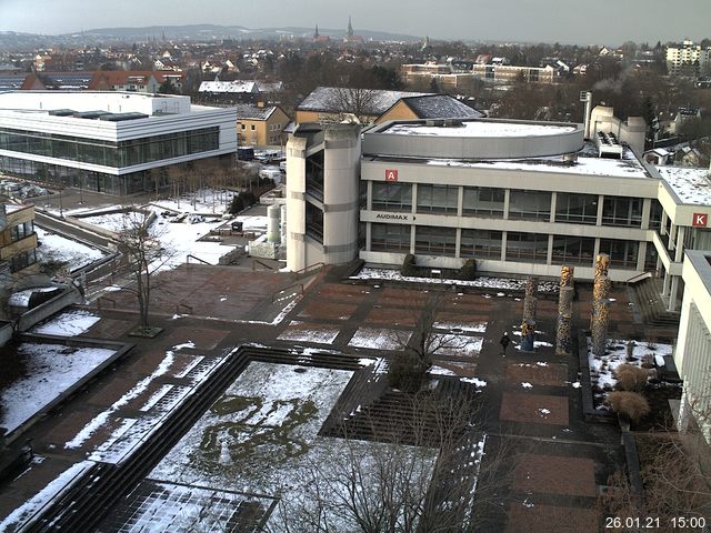 Foto der Webcam: Verwaltungsgeb&auml;ude, Innenhof mit Audimax, H&ouml;rsaal-Geb&auml;ude 1