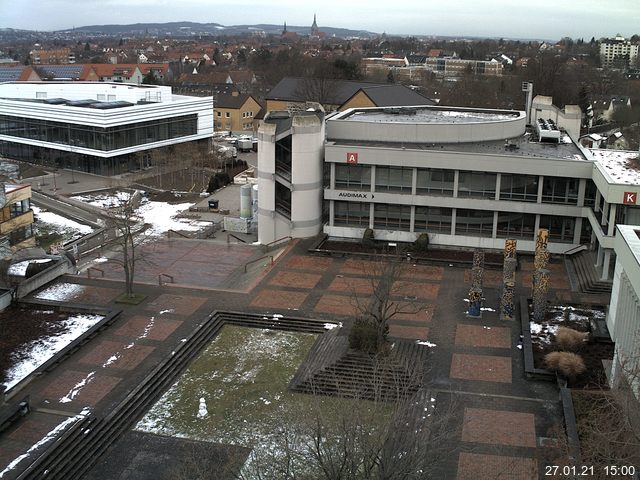 Foto der Webcam: Verwaltungsgeb&auml;ude, Innenhof mit Audimax, H&ouml;rsaal-Geb&auml;ude 1