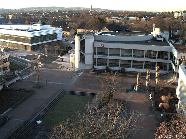 Foto der Webcam: Verwaltungsgeb&auml;ude, Innenhof mit Audimax, H&ouml;rsaal-Geb&auml;ude 1