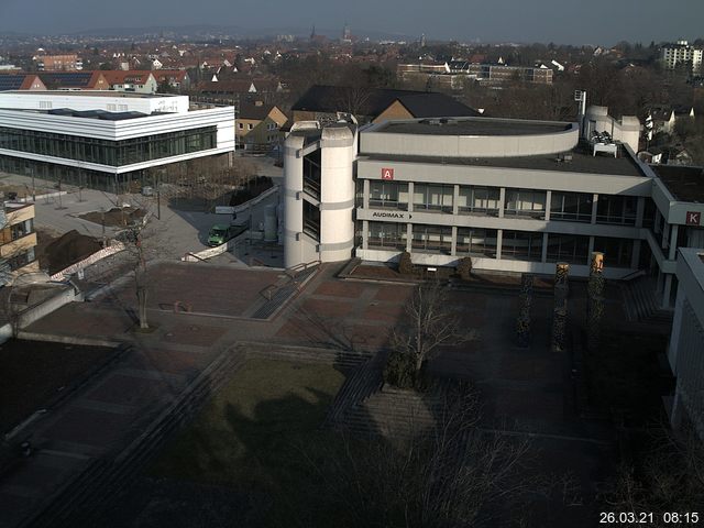 Foto der Webcam: Verwaltungsgeb&auml;ude, Innenhof mit Audimax, H&ouml;rsaal-Geb&auml;ude 1