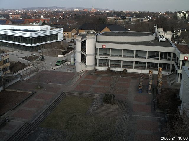 Foto der Webcam: Verwaltungsgeb&auml;ude, Innenhof mit Audimax, H&ouml;rsaal-Geb&auml;ude 1