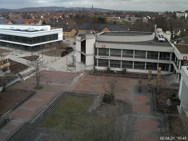 Foto der Webcam: Verwaltungsgeb&auml;ude, Innenhof mit Audimax, H&ouml;rsaal-Geb&auml;ude 1