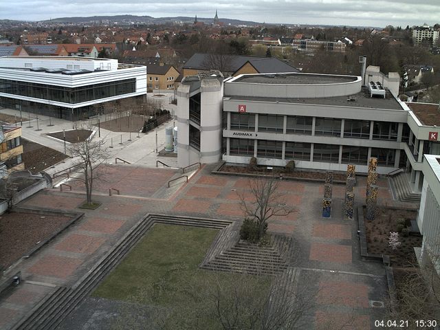 Foto der Webcam: Verwaltungsgeb&auml;ude, Innenhof mit Audimax, H&ouml;rsaal-Geb&auml;ude 1