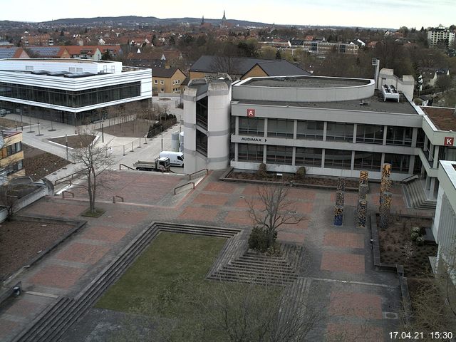 Foto der Webcam: Verwaltungsgeb&auml;ude, Innenhof mit Audimax, H&ouml;rsaal-Geb&auml;ude 1