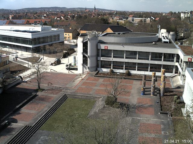 Foto der Webcam: Verwaltungsgeb&auml;ude, Innenhof mit Audimax, H&ouml;rsaal-Geb&auml;ude 1