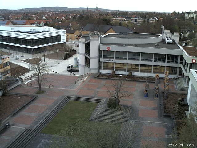 Foto der Webcam: Verwaltungsgeb&auml;ude, Innenhof mit Audimax, H&ouml;rsaal-Geb&auml;ude 1