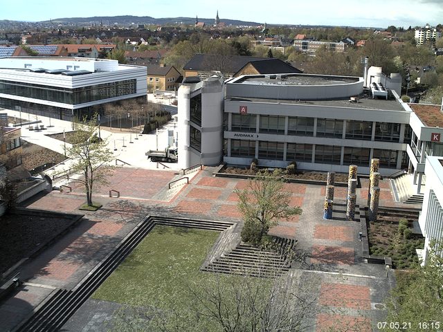 Foto der Webcam: Verwaltungsgeb&auml;ude, Innenhof mit Audimax, H&ouml;rsaal-Geb&auml;ude 1