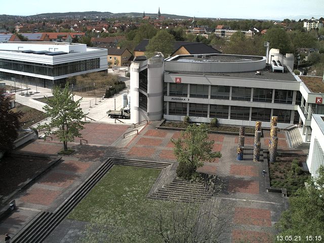 Foto der Webcam: Verwaltungsgeb&auml;ude, Innenhof mit Audimax, H&ouml;rsaal-Geb&auml;ude 1