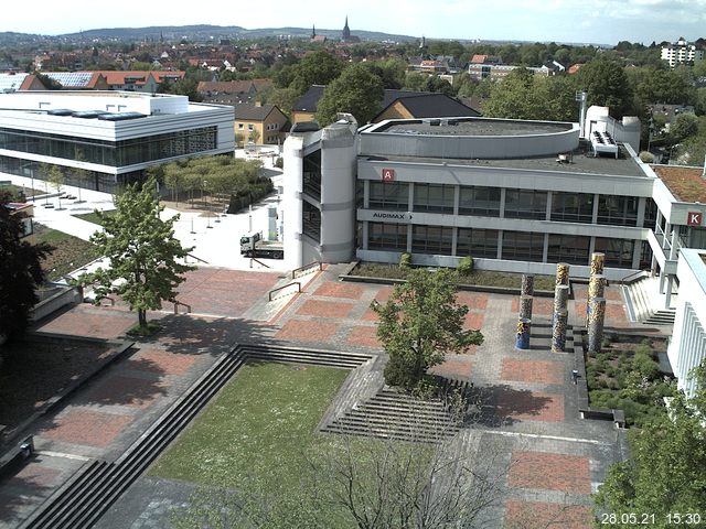 Foto der Webcam: Verwaltungsgeb&auml;ude, Innenhof mit Audimax, H&ouml;rsaal-Geb&auml;ude 1
