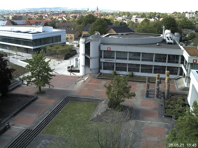 Foto der Webcam: Verwaltungsgeb&auml;ude, Innenhof mit Audimax, H&ouml;rsaal-Geb&auml;ude 1