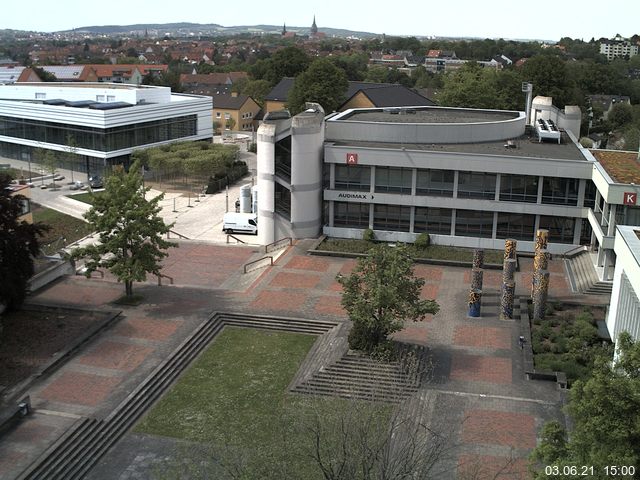 Foto der Webcam: Verwaltungsgeb&auml;ude, Innenhof mit Audimax, H&ouml;rsaal-Geb&auml;ude 1
