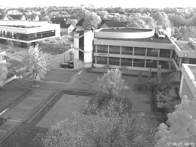 Foto der Webcam: Verwaltungsgeb&auml;ude, Innenhof mit Audimax, H&ouml;rsaal-Geb&auml;ude 1