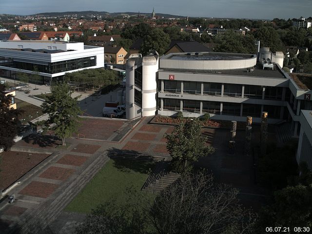 Foto der Webcam: Verwaltungsgeb&auml;ude, Innenhof mit Audimax, H&ouml;rsaal-Geb&auml;ude 1