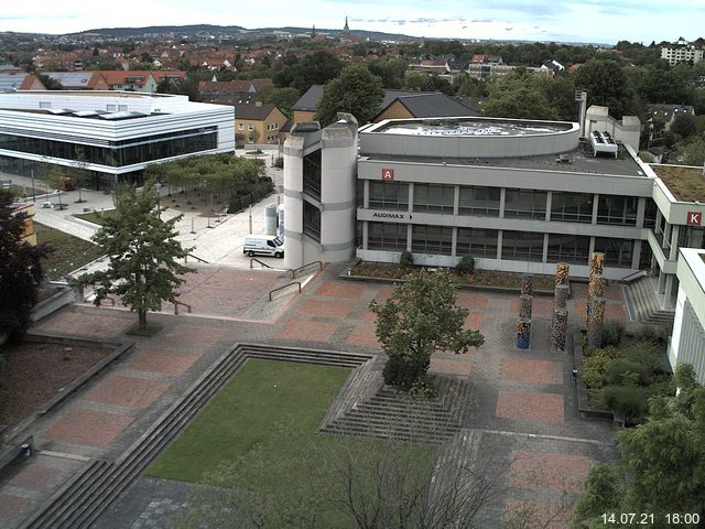 Foto der Webcam: Verwaltungsgeb&auml;ude, Innenhof mit Audimax, H&ouml;rsaal-Geb&auml;ude 1