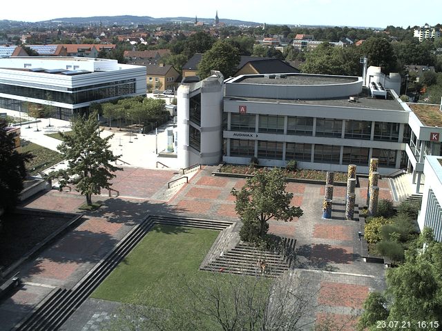 Foto der Webcam: Verwaltungsgeb&auml;ude, Innenhof mit Audimax, H&ouml;rsaal-Geb&auml;ude 1