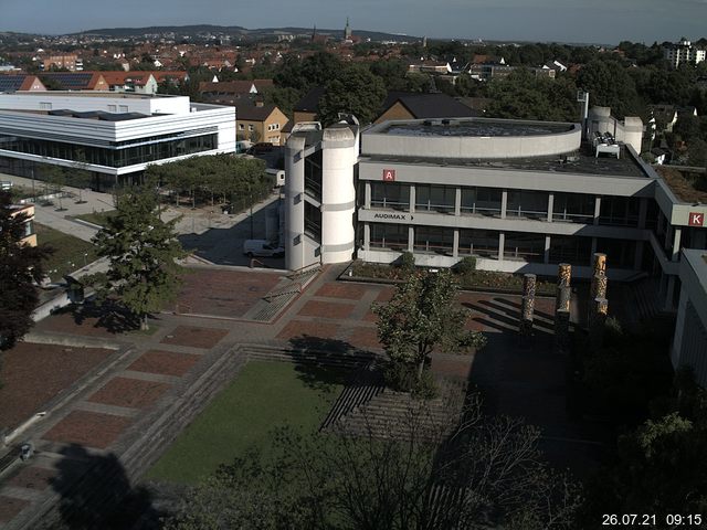 Foto der Webcam: Verwaltungsgeb&auml;ude, Innenhof mit Audimax, H&ouml;rsaal-Geb&auml;ude 1