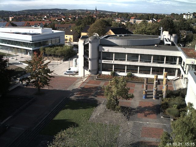 Foto der Webcam: Verwaltungsgeb&auml;ude, Innenhof mit Audimax, H&ouml;rsaal-Geb&auml;ude 1