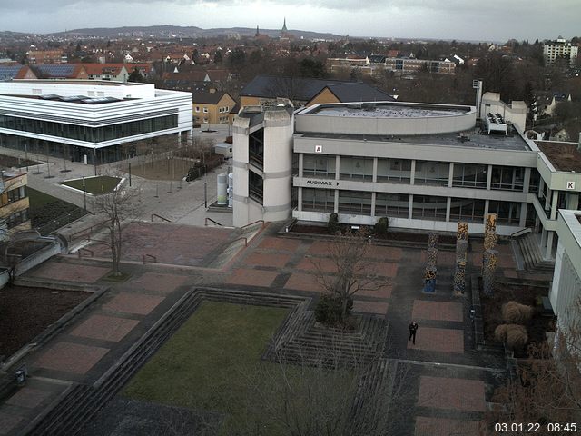 Foto der Webcam: Verwaltungsgeb&auml;ude, Innenhof mit Audimax, H&ouml;rsaal-Geb&auml;ude 1
