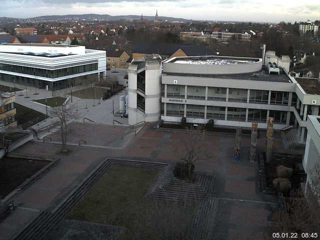 Foto der Webcam: Verwaltungsgeb&auml;ude, Innenhof mit Audimax, H&ouml;rsaal-Geb&auml;ude 1