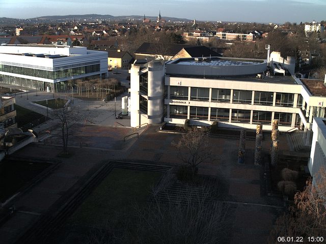 Foto der Webcam: Verwaltungsgeb&auml;ude, Innenhof mit Audimax, H&ouml;rsaal-Geb&auml;ude 1