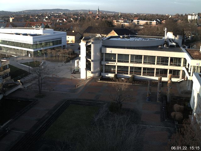 Foto der Webcam: Verwaltungsgeb&auml;ude, Innenhof mit Audimax, H&ouml;rsaal-Geb&auml;ude 1
