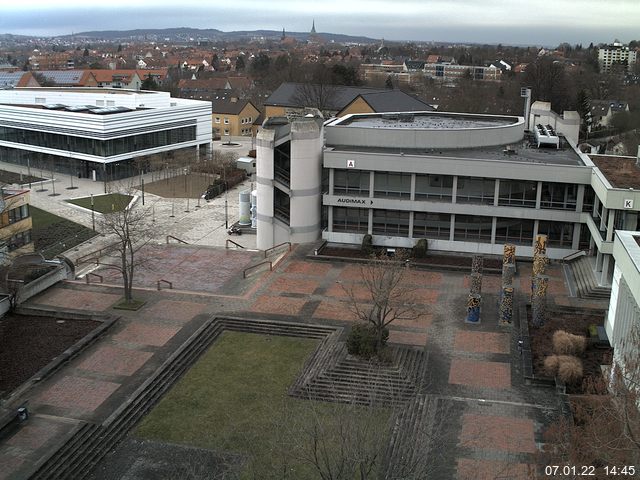 Foto der Webcam: Verwaltungsgeb&auml;ude, Innenhof mit Audimax, H&ouml;rsaal-Geb&auml;ude 1