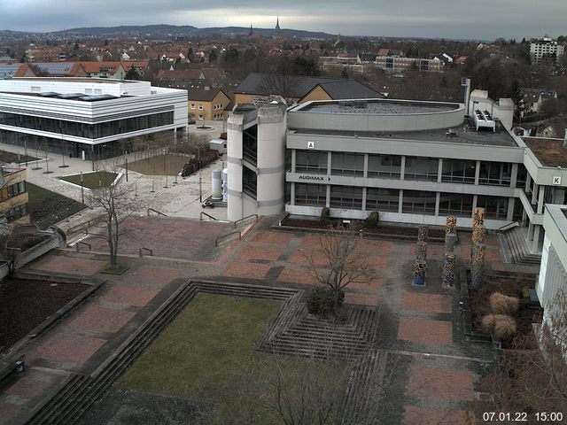 Foto der Webcam: Verwaltungsgeb&auml;ude, Innenhof mit Audimax, H&ouml;rsaal-Geb&auml;ude 1