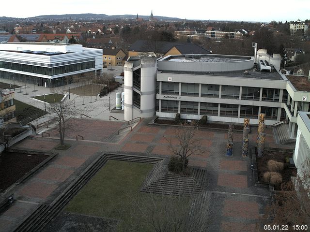 Foto der Webcam: Verwaltungsgeb&auml;ude, Innenhof mit Audimax, H&ouml;rsaal-Geb&auml;ude 1
